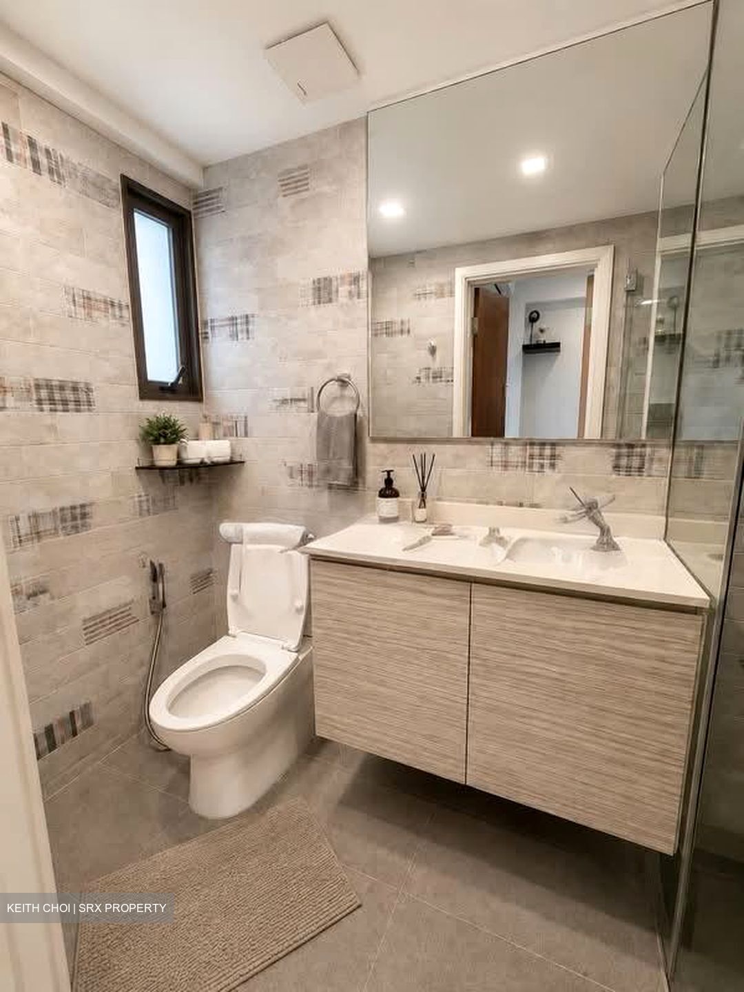 Regent Villas (D10), Semi-Detached #556566431